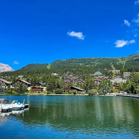 Magnifique Appartement Avec Terrasse, Vue Et Piscine Apartamento *