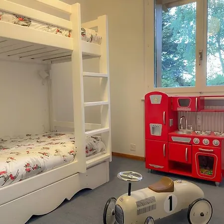 Magnifique Avec Piscine, Balcon Et Vue * Crans-Montana