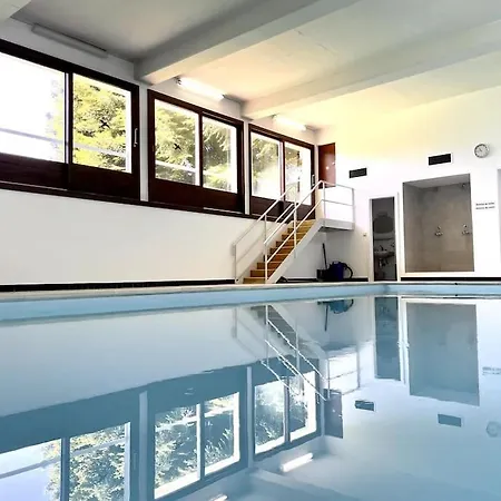 Magnifique Avec Piscine, Balcon Et Vue דירה *